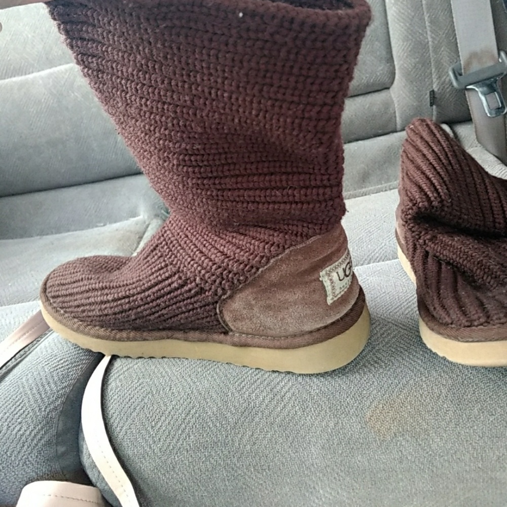 Ugg knit brown boots